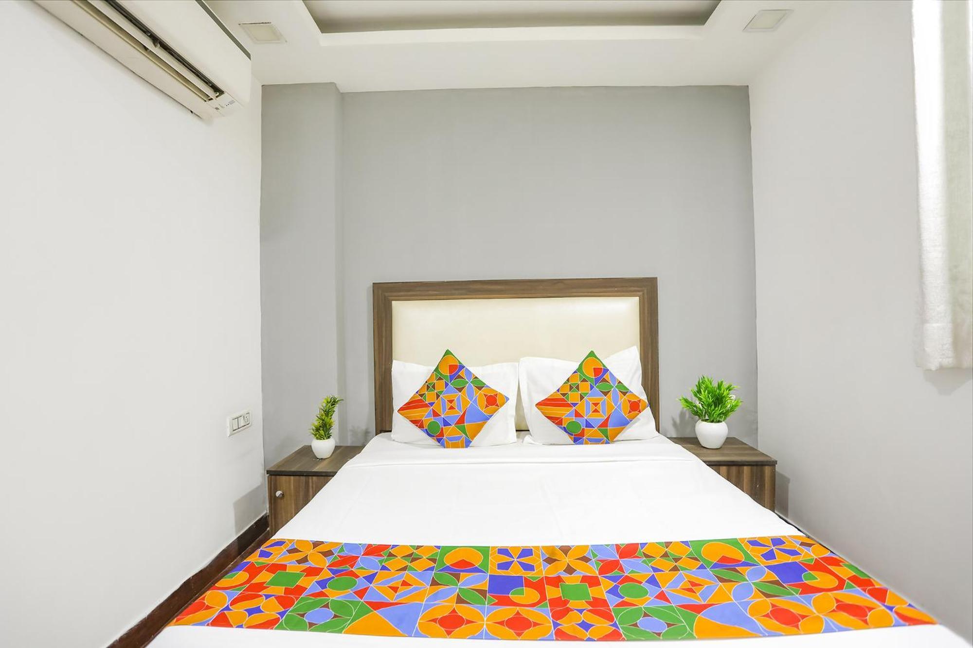 Fabexpress The Arrow Hotel New Delhi Eksteriør billede