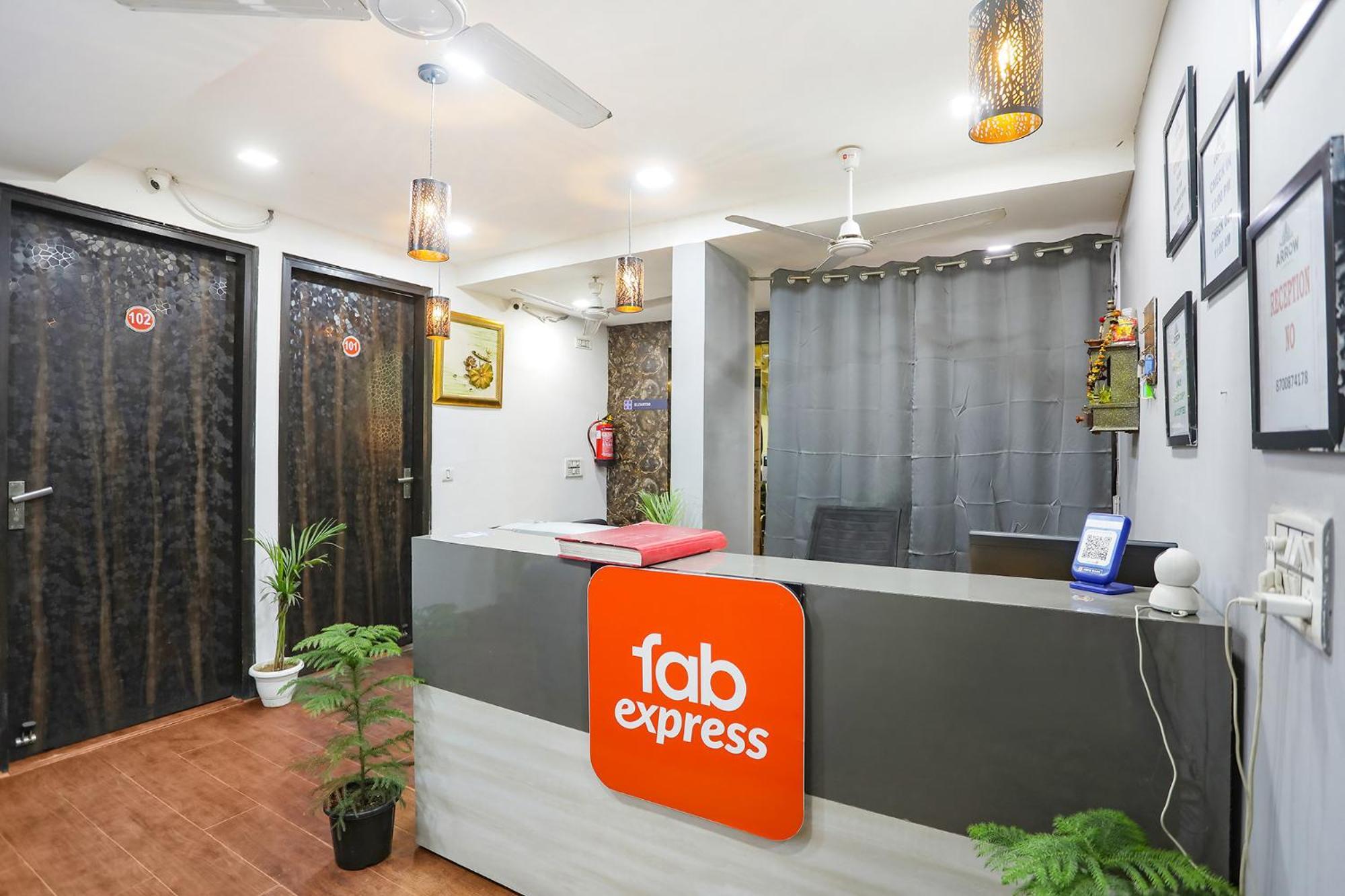 Fabexpress The Arrow Hotel New Delhi Eksteriør billede