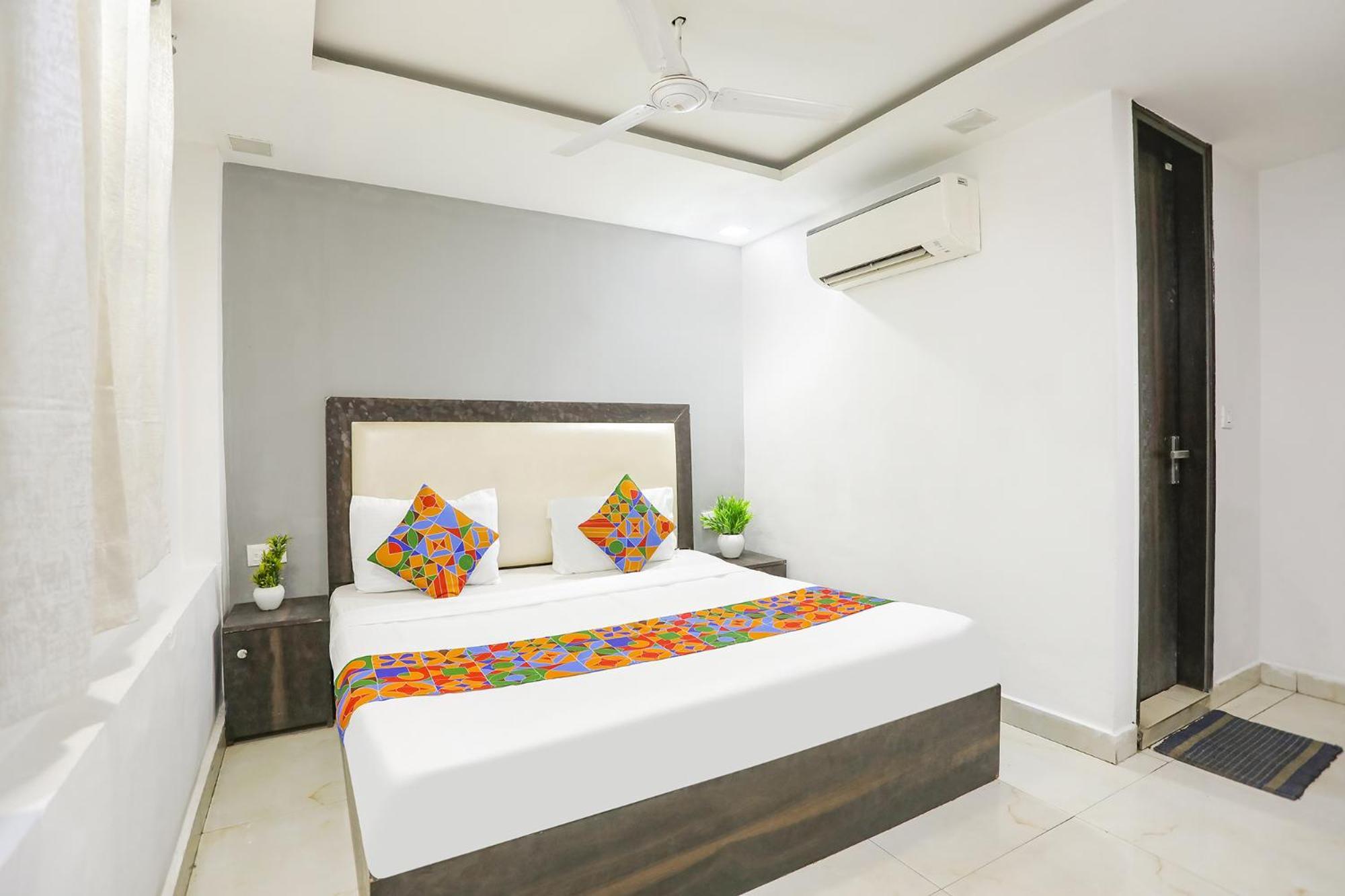 Fabexpress The Arrow Hotel New Delhi Eksteriør billede