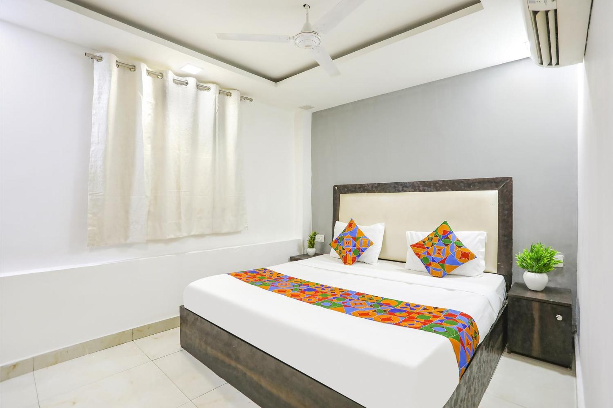 Fabexpress The Arrow Hotel New Delhi Eksteriør billede